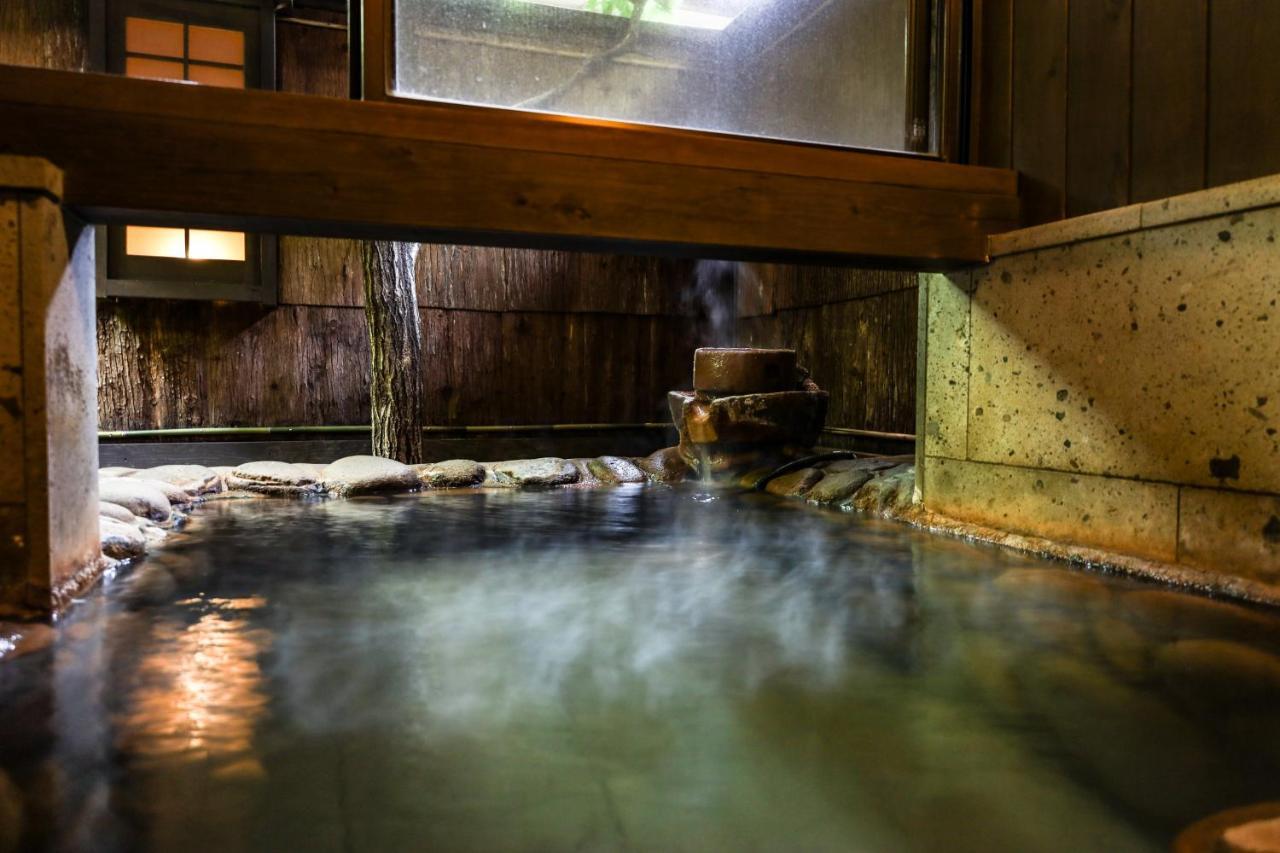 Kurokawa Onsen Oyado Noshiyu Hotel Minamioguni Exterior photo