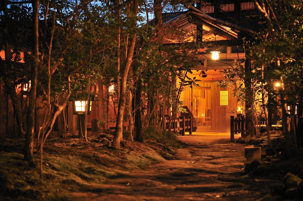 Kurokawa Onsen Oyado Noshiyu Hotel Minamioguni Exterior photo